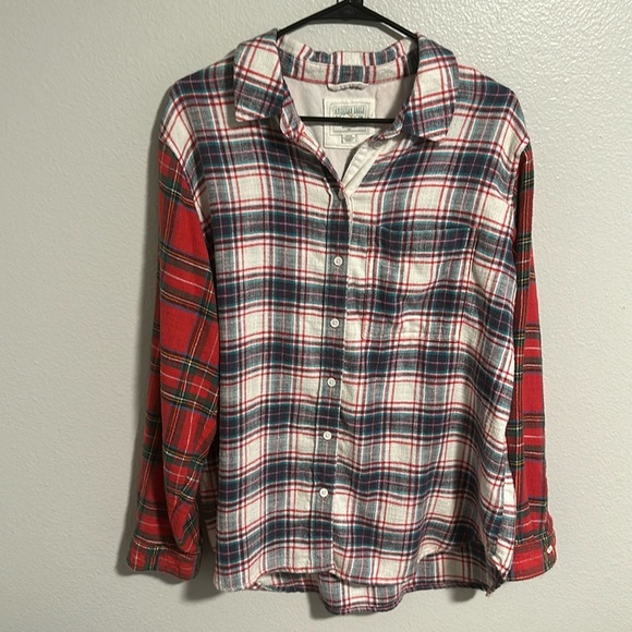Women's American Eagle flannel size medium excellent use condition - Picture 1 of 5